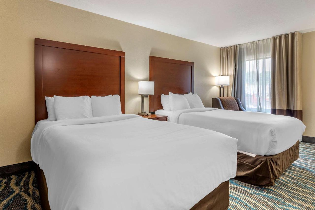 Comfort Inn Asheville East-Blue Ridge Pkwy Access Exterior foto